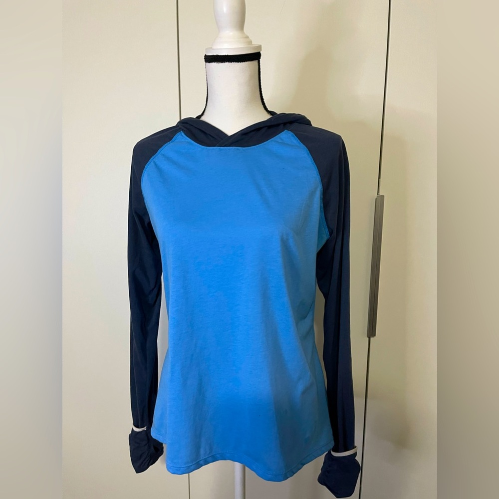 NIKE WOMENS DRI-FIT TOP